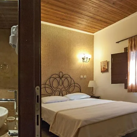 Polys Guest House Katachas Exterior photo