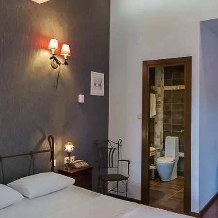 Polys Guest House Katachas Exterior photo
