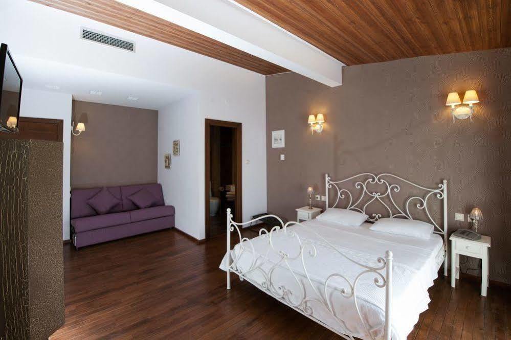 Apartment Polys Katachas
